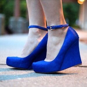 Ann Taylor Calf Hair Wedge Ankle Strap Shoe Cobalt Blue 6